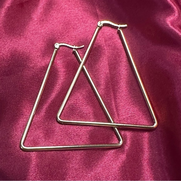 Gold Stainless Steel Geometric Hoop Earrings – Waterproof, Non-Tarnish, NWT - Picture 6 of 9